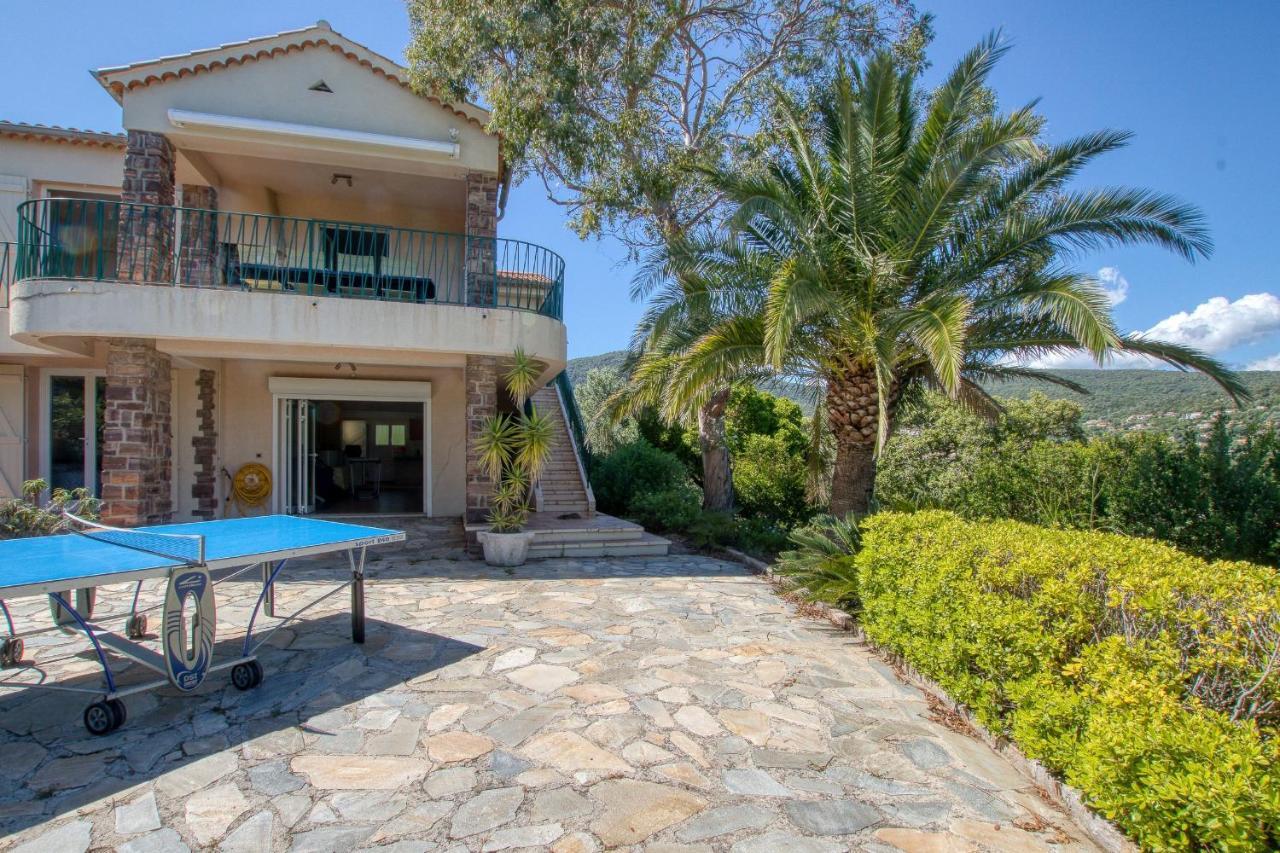 Villa Cavalaire Sur Mer Exterior photo